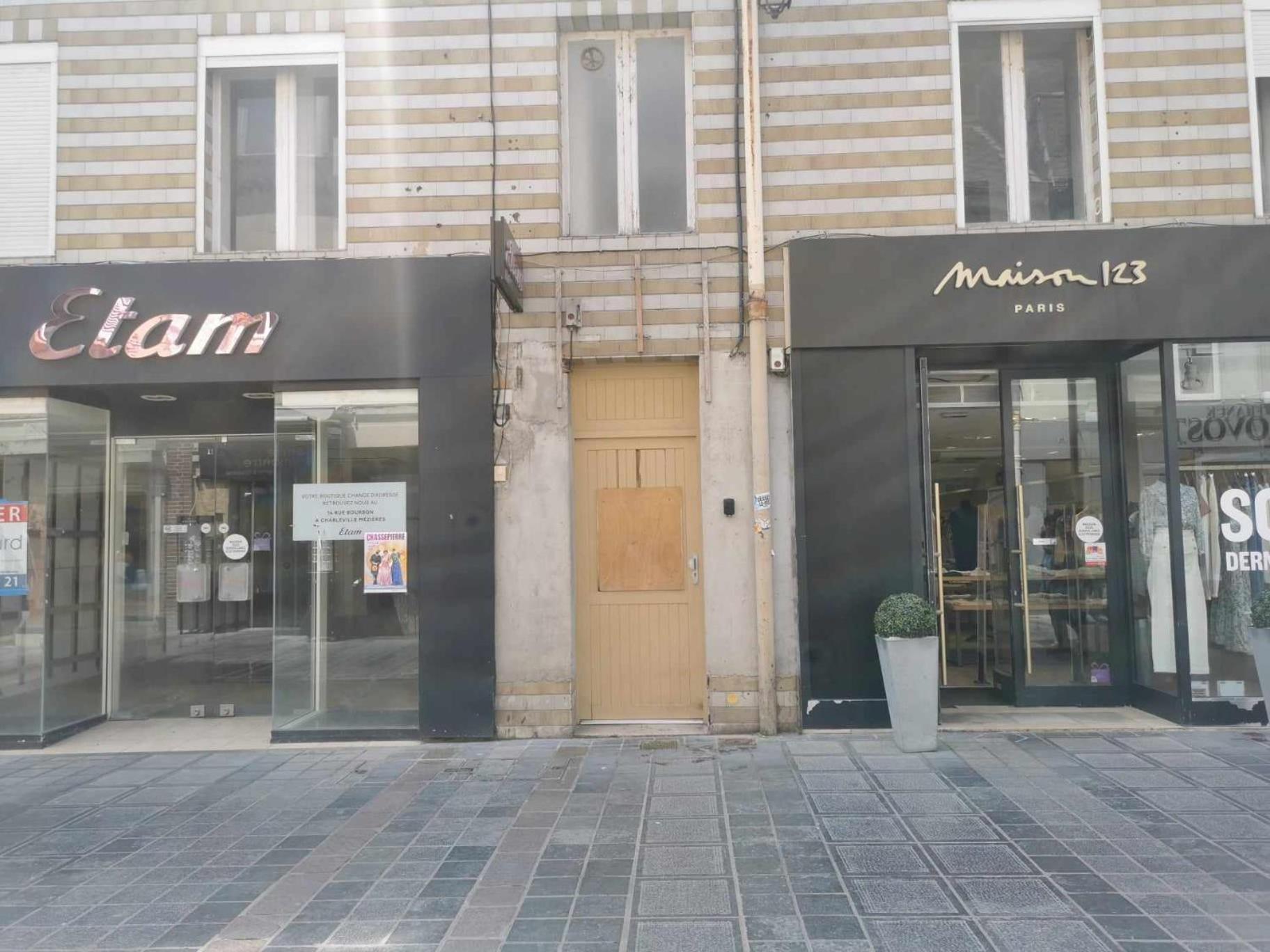 Apartmán Le Bourbon Hypercentre Charleville-Mézières Exteriér fotografie